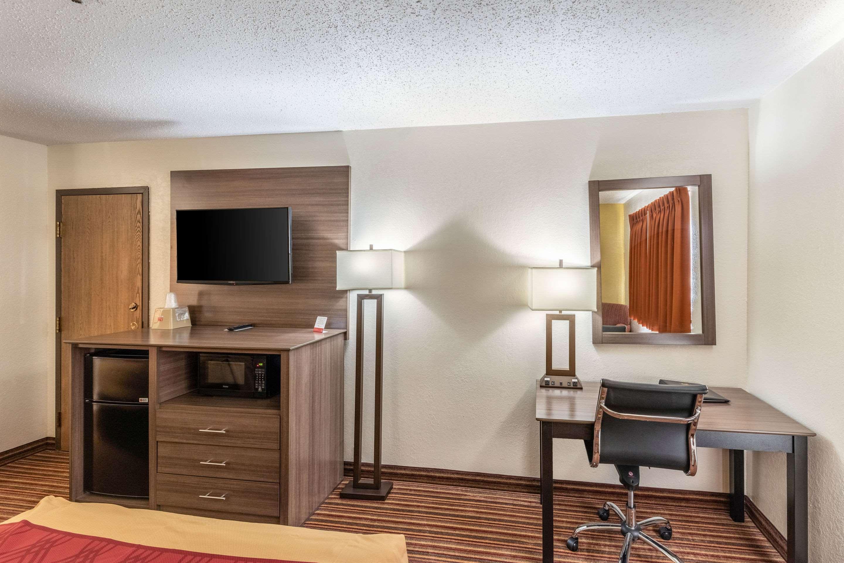 Econo Lodge Inn & Suites McKinney Exteriér fotografie